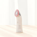 Boosters Pro facial device with LED treatment head