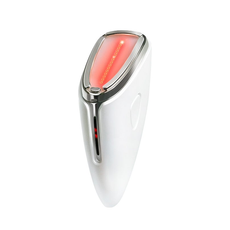 Face Factory Cell Liner device with red LED light activated